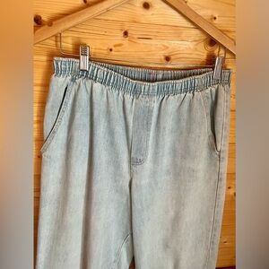 Light Blue Elastic Waist Men Jeans